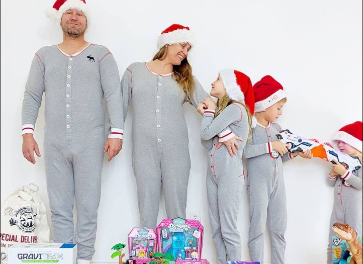 Three Little Seedlings Toys"R"Us Canada Contest