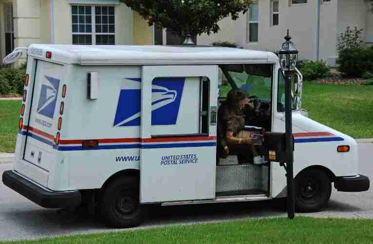 US-Postal-Service-Customer-Experience-Survey